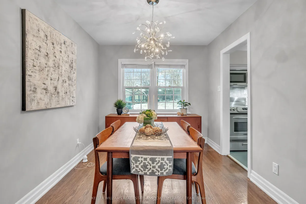 24 Arch Road, ON L5M 1M5