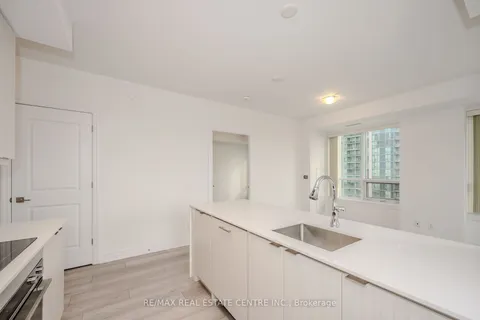 36 Elm Drive, Mississauga, ON L5B 0N3