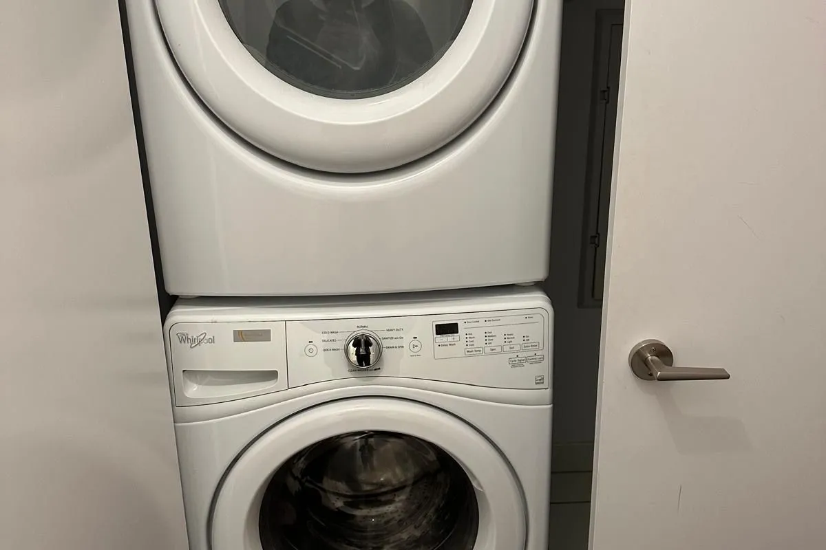 20 Shore Breeze Drive, ON M8V 0C7