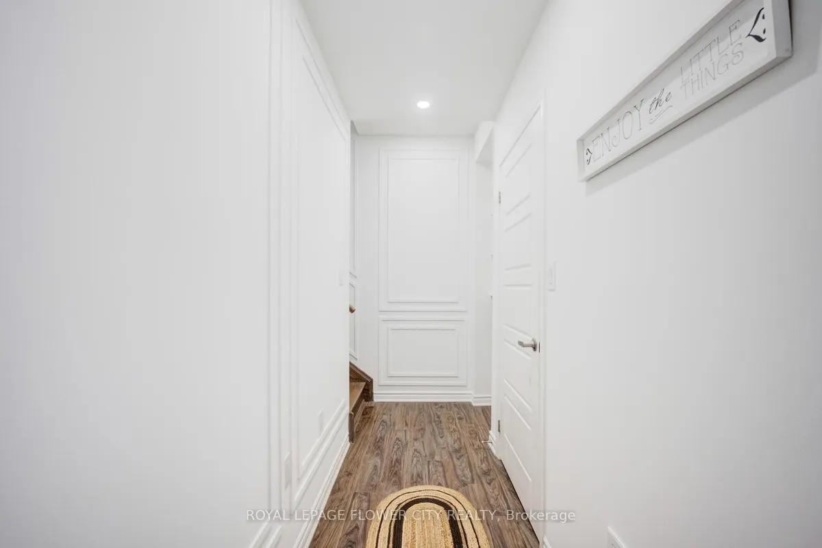 1567 Moira Crescent, ON L9E 1Y1