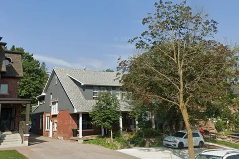 58 First St, Orangeville, ON L9W 2E4