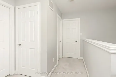 27 Cedar Lake Crescent, Brampton, ON L6Y 0P9