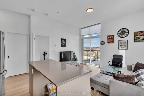 10 Lagerfeld Drive, Brampton, ON L7A 5L3