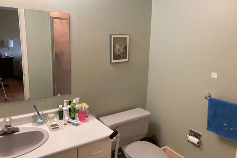 5883 Riverside Pl, Mississauga, ON L5M 4X4