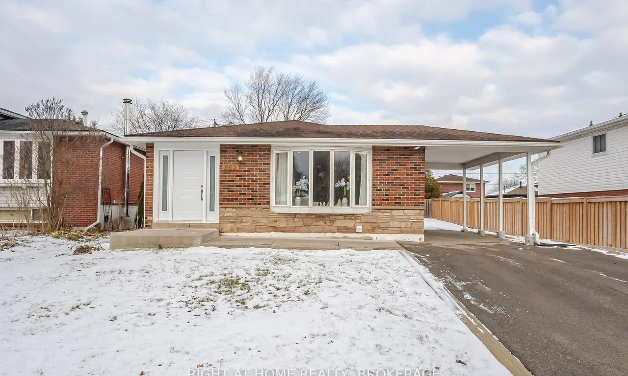 663 Cape Ave, Burlington, ON L7L 4M5