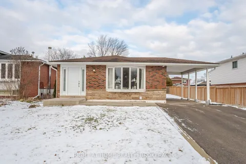 663 Cape Ave, Burlington, ON L7L 4M5