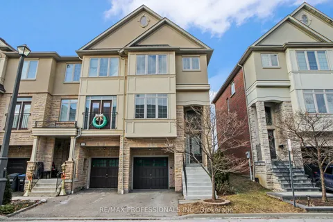 3038 Haines Rd, Mississauga, ON L4Y 0C8
