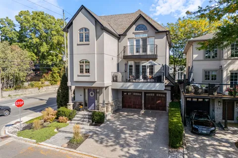 139 Wilson St, Oakville, ON L6K 3G9