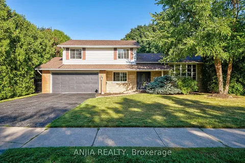 1485 Hixon St, Oakville, ON L6L 1S2