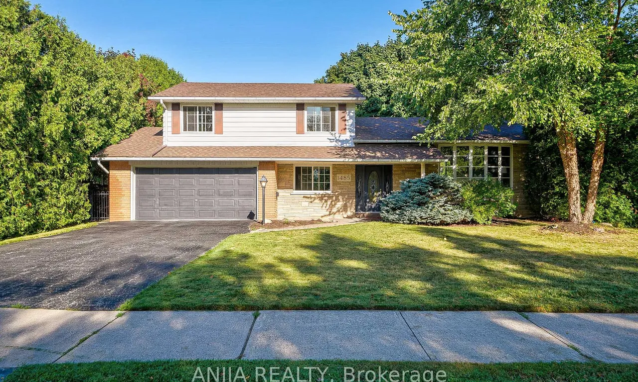 1485 Hixon St, Oakville, ON L6L 1S2