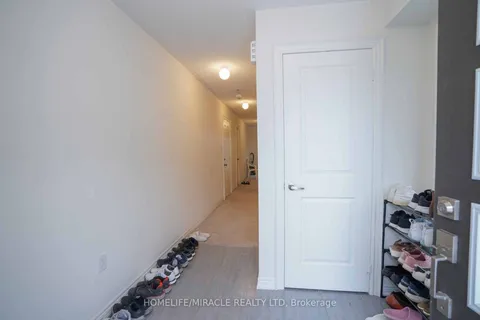 2 Queenpost Drive, Brampton, ON L6Y 6L2