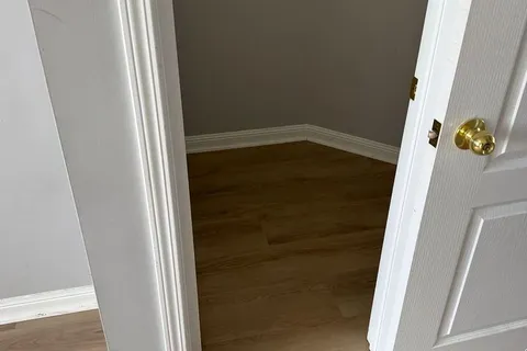 250 Richvale Dr, Brampton, ON L6Z 4W2