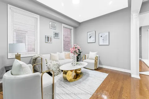 74 Skyvalley Dr, Brampton, ON L6P 3B7