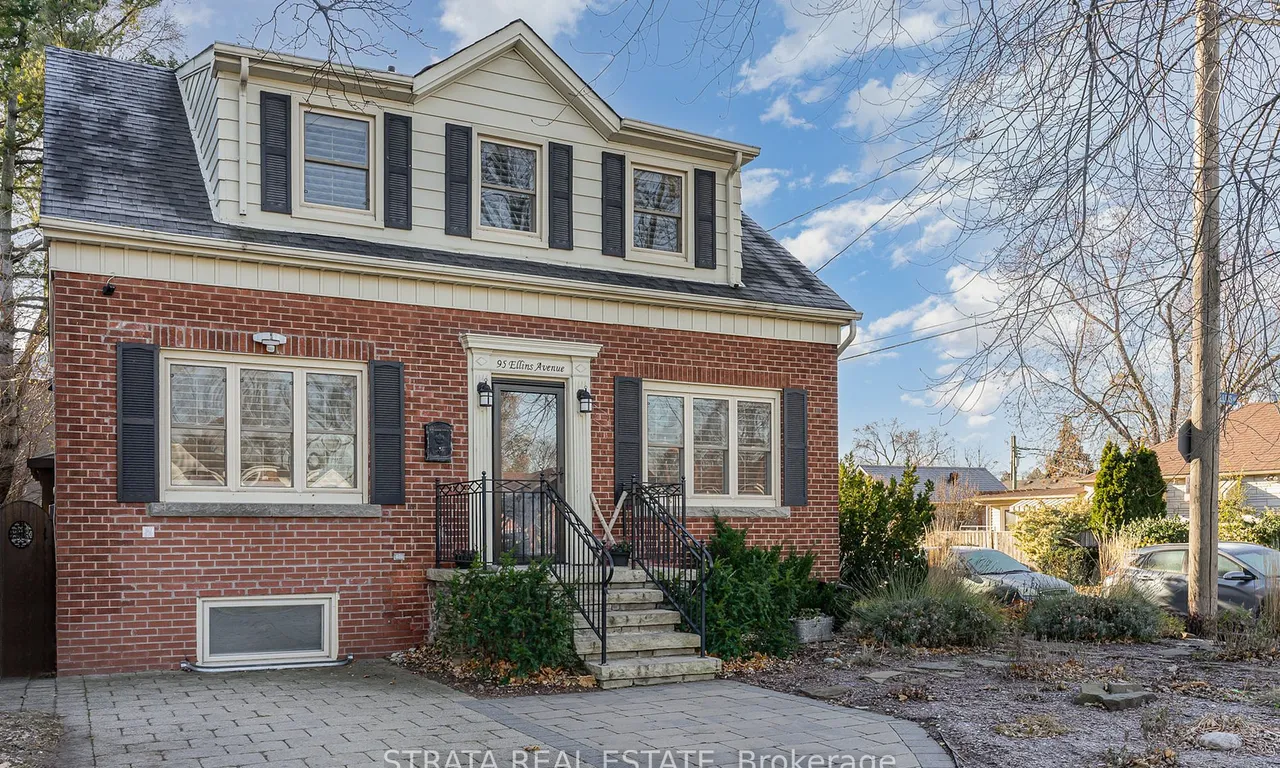 95 Ellins Ave, Toronto, ON M6N 2A9