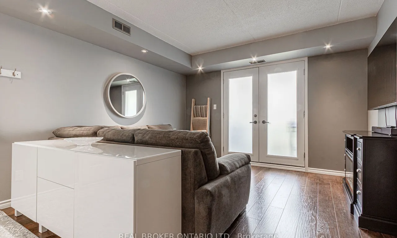 Condo Apt kitchen at 2010 Cleaver Ave Burlington