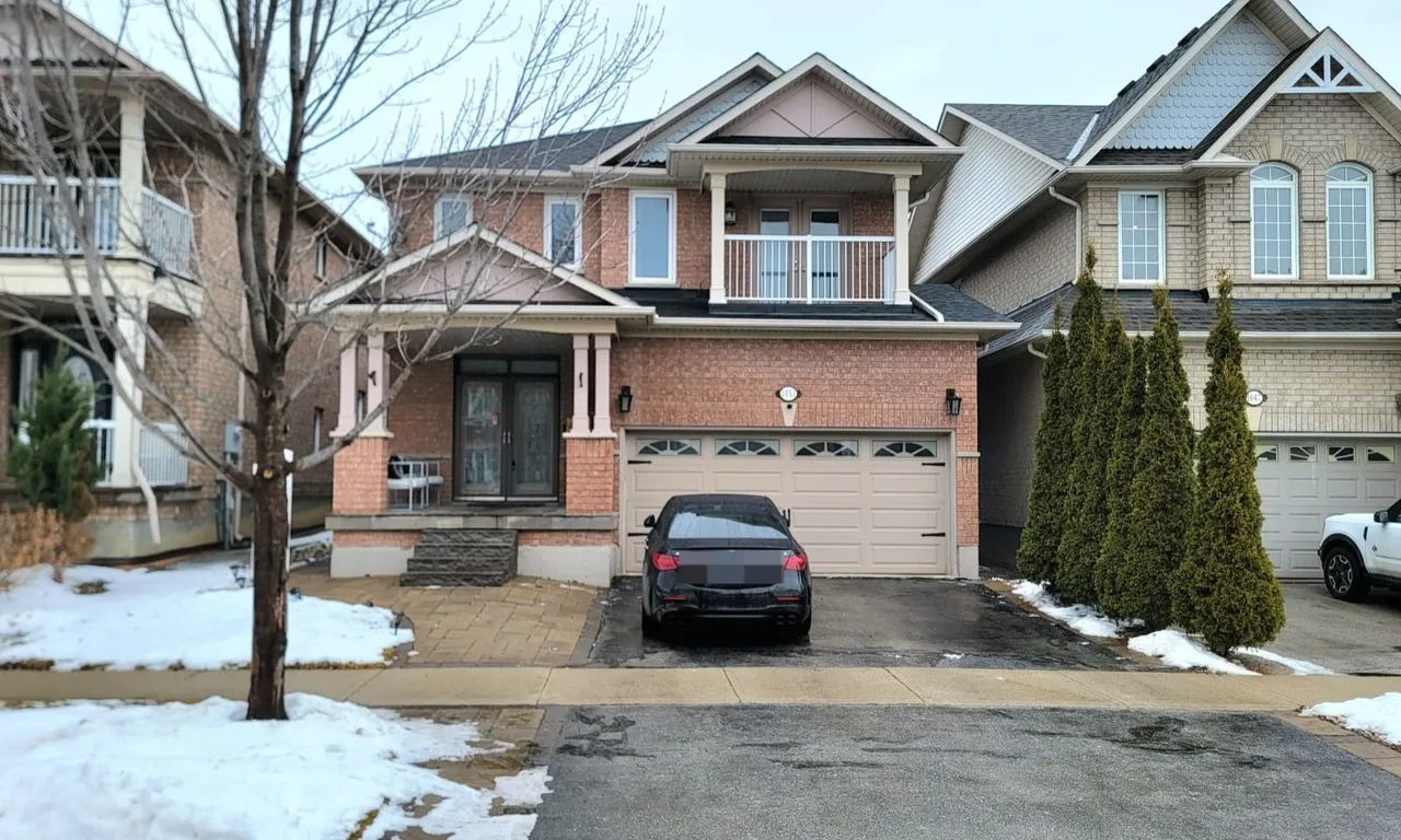 1051 McClenahan Cres, Milton, ON L9T 6W6