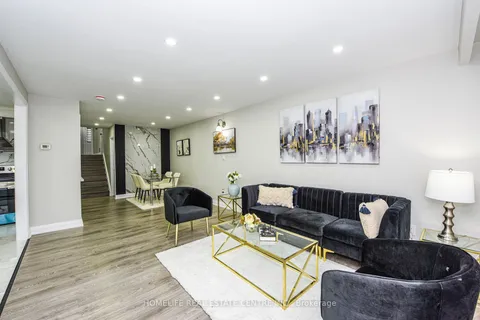 819 Eaglemount Cres, Mississauga, ON L5C 1H2