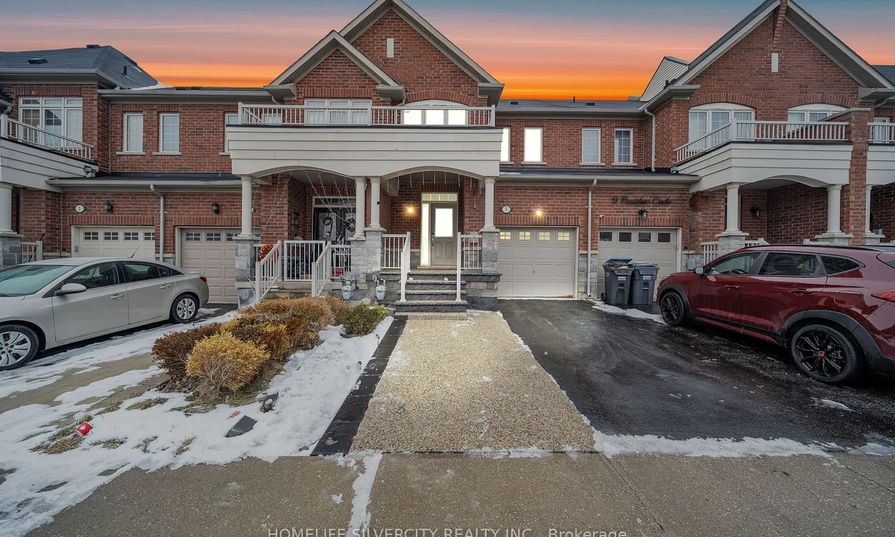 7 Pendulum Circ, Brampton, ON L6R 3N5