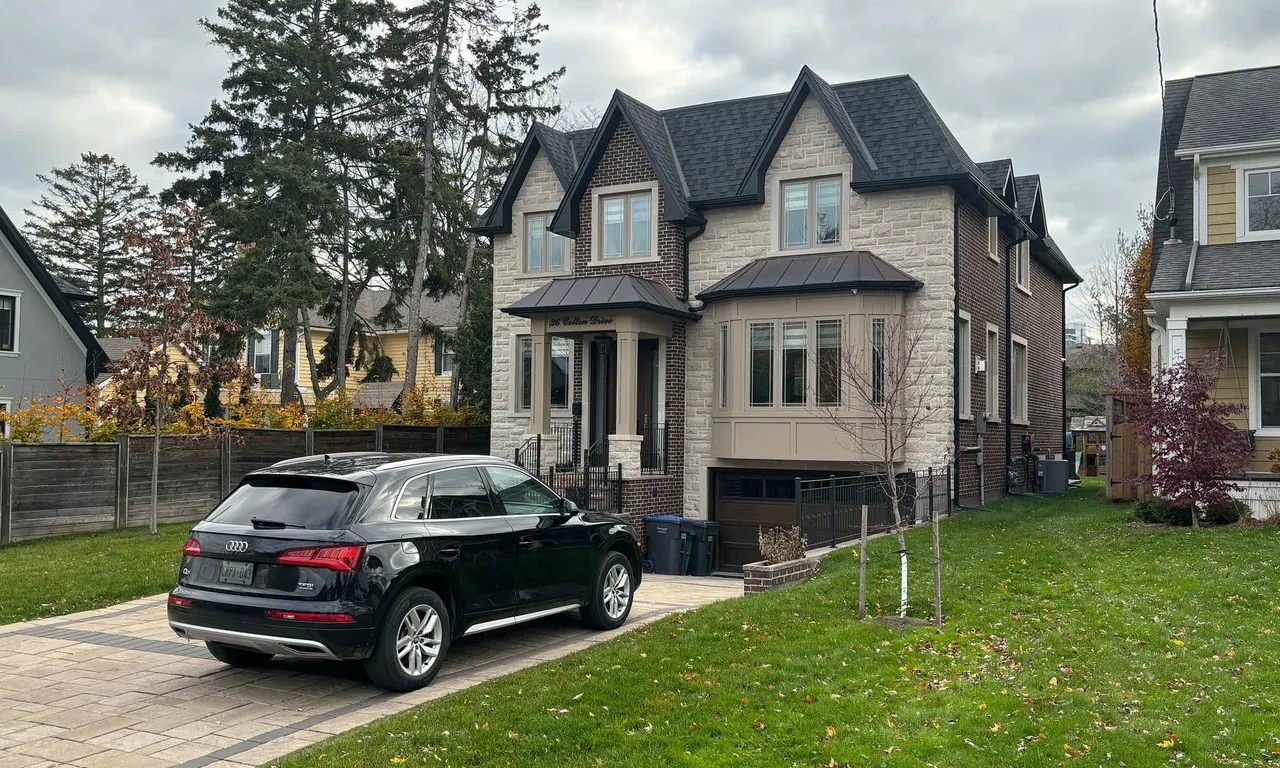 36 Cotton Dr, Mississauga, ON L5G 1Z9