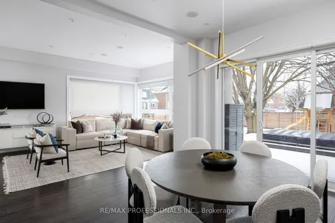 2 Statler Ave, Toronto, ON M9B 1G5