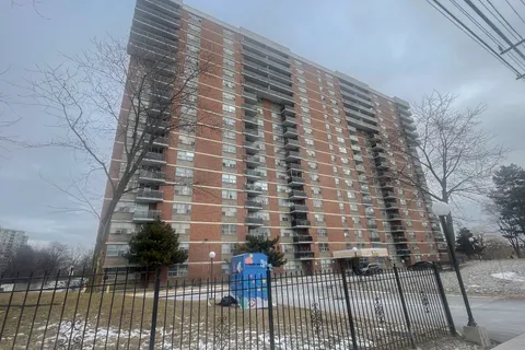 2645 Kipling Avenue, Toronto, ON M9V 3S6