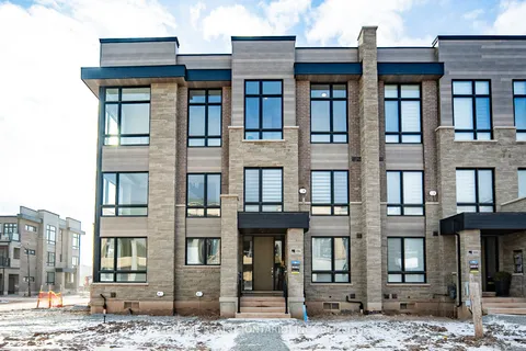 3086 Perkins Way, Oakville, ON L6H 7Z4