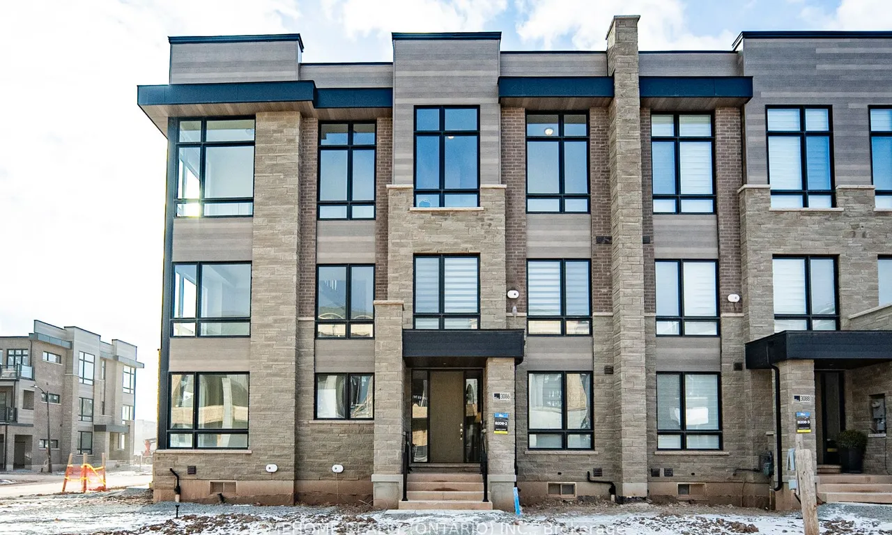 3086 Perkins Way, Oakville, ON L6H 7Z4