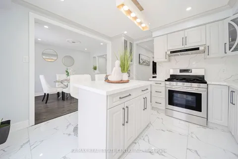 88 Nottawasaga Cres, Brampton, ON L6Z 1B9