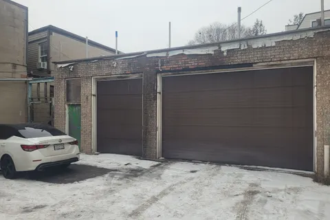 2497 Dufferin Street, ON M6B 3R3