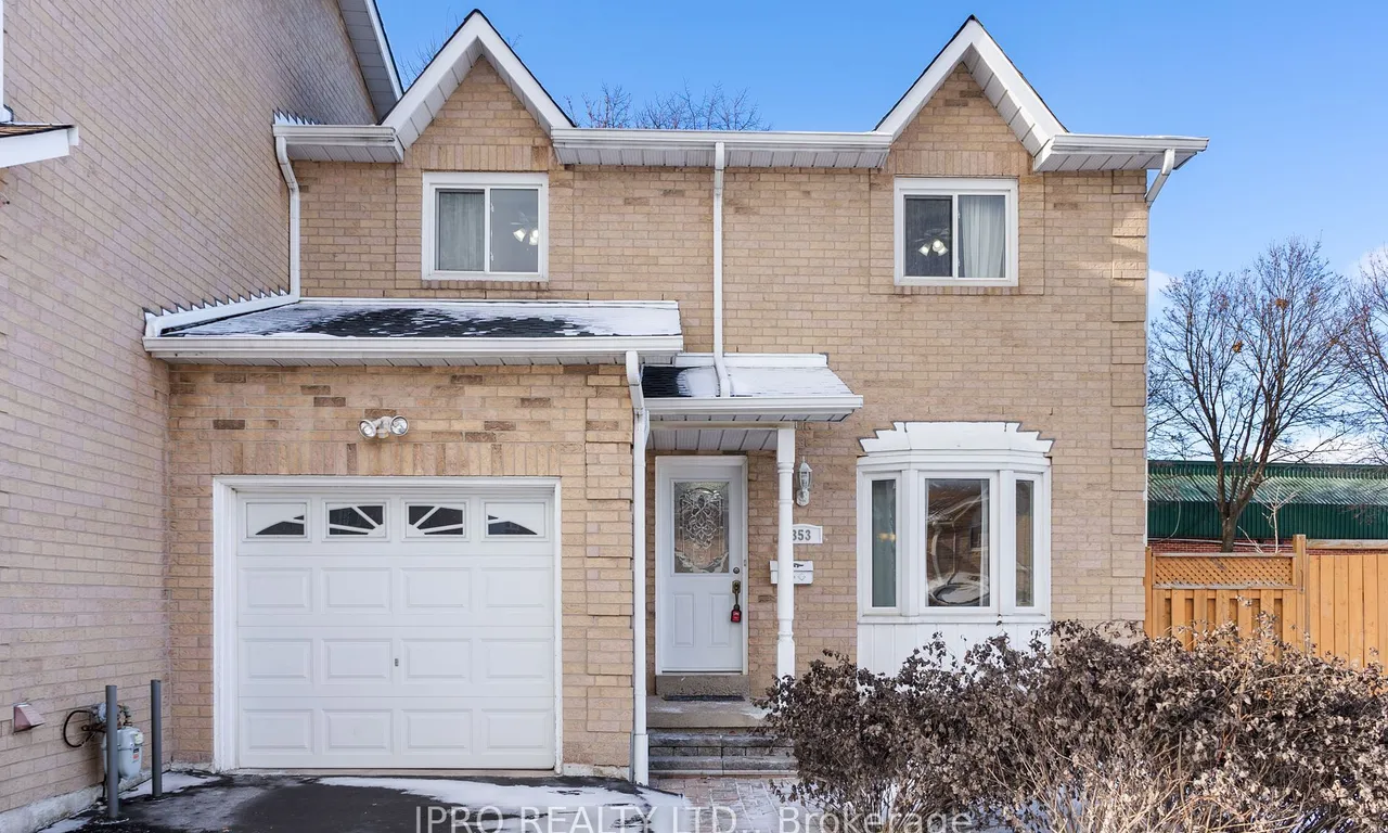 353 Royal Mason Crt, Mississauga, ON L5R 1Y9