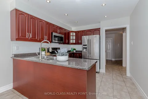 54 Wooliston Cres, Brampton, ON L6Y 4J4