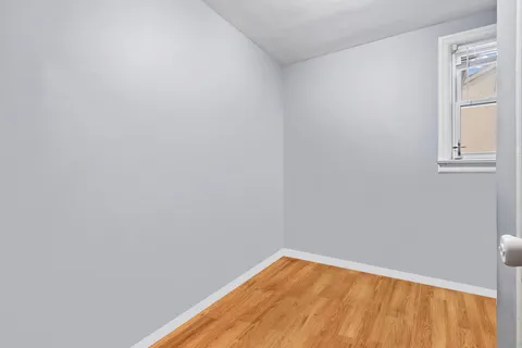 54 Woodward Ave, Brampton, ON L6V 1K4