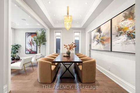 11 Burrows Ave, Toronto, ON M9B 4W8