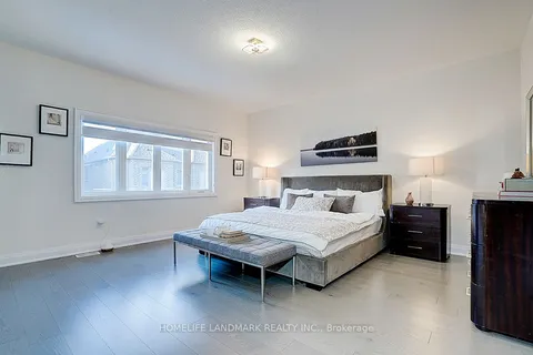 2441 Irene Cres, Oakville, ON L6M 5M2