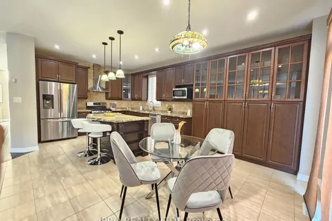 3339 Moses Way, Burlington, ON L7M 0L5
