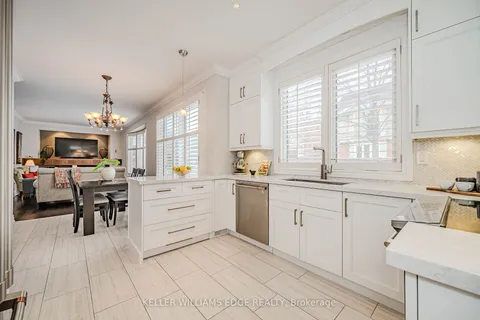 5087 Forest Grove Cres, Burlington, ON L7L 6G6