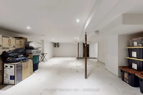 1078 Dovercourt Road, Toronto, ON M6H 2X8