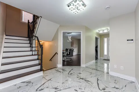 54 Beresford Cres, Brampton, ON L6P 2M1