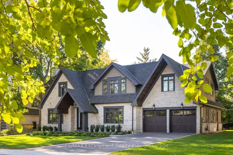 128 Balsam Dr, Oakville, ON L6J 3X5