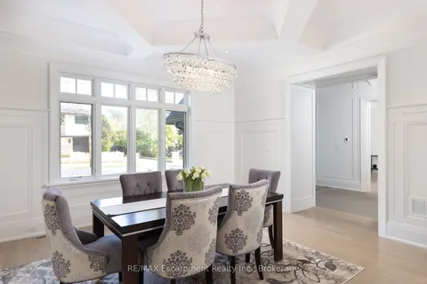 128 Balsam Dr, Oakville, ON L6J 3X5