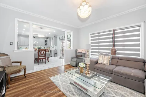 66 Carmel Cres, Brampton, ON L6P 1Y2