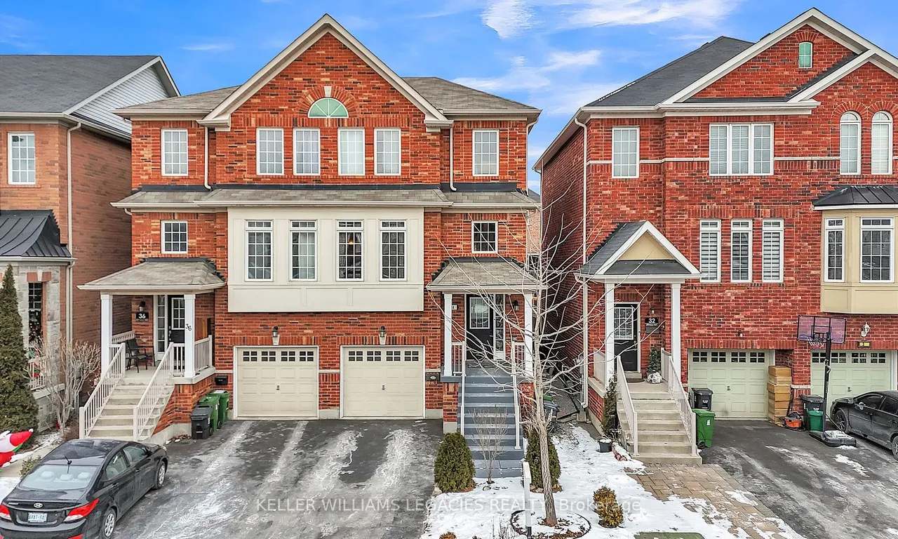 34 Betty Nagle St, Toronto, ON M9M 0E2