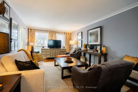 47 Foxrun Ave, Toronto, ON M3L 1L9