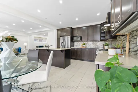 409 Edenbrook Hill Dr, Brampton, ON L7A 5E8