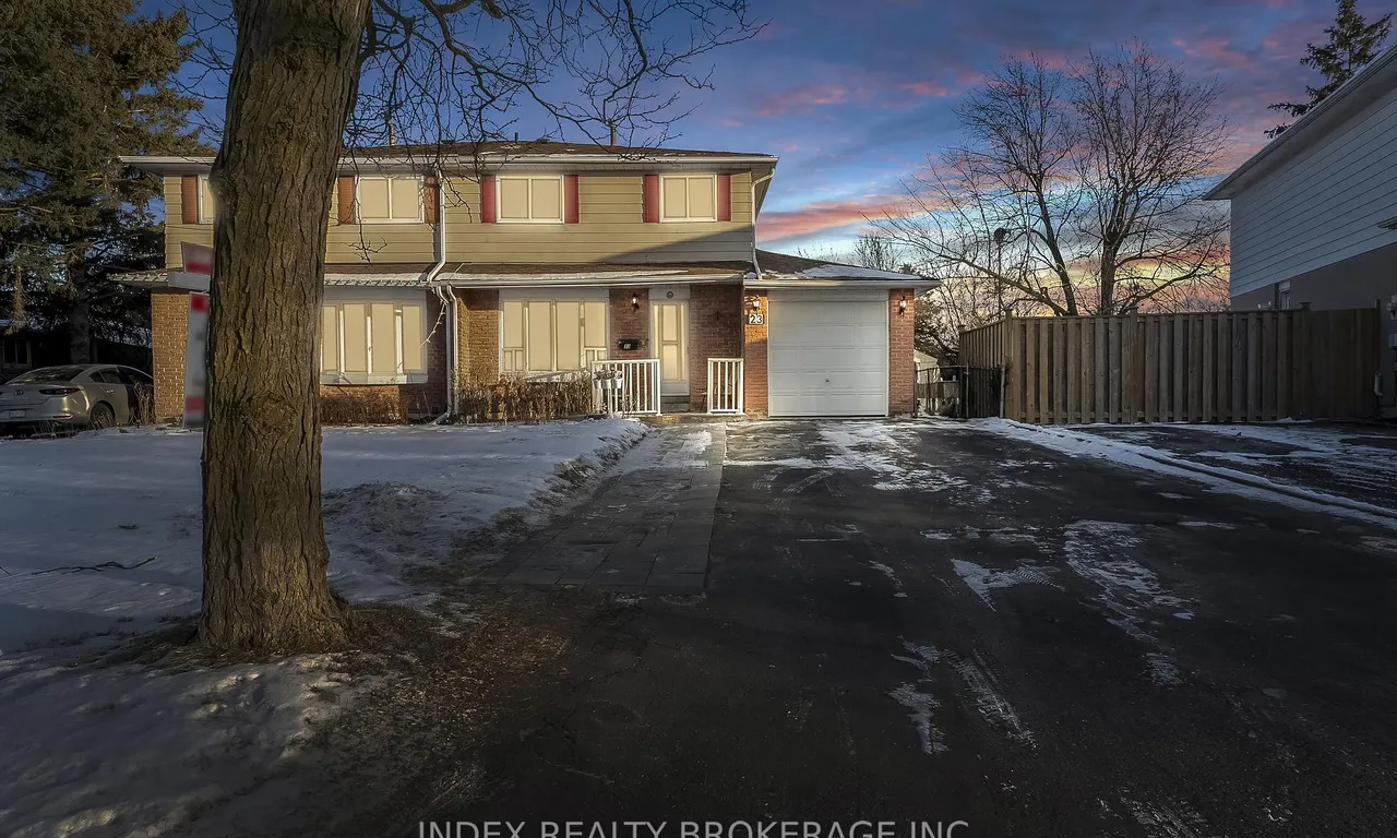 23 Mandarin Cres, Brampton, ON L6S 2S2