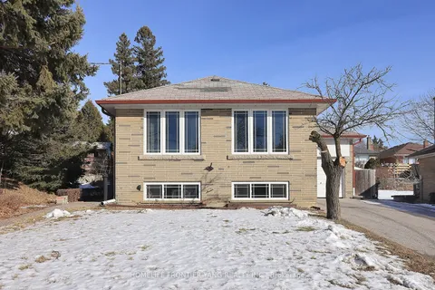 65 Lexfield Ave, Toronto, ON M3M 1M6