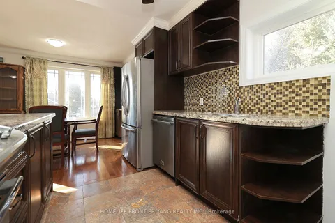 65 Lexfield Ave, Toronto, ON M3M 1M6