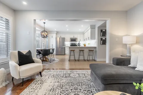 460 Tonelli Lane, Milton, ON L9T 0N5