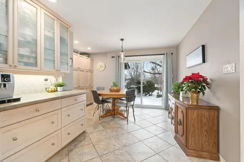 36 Ann St, Halton Hills, ON L7G 2V2