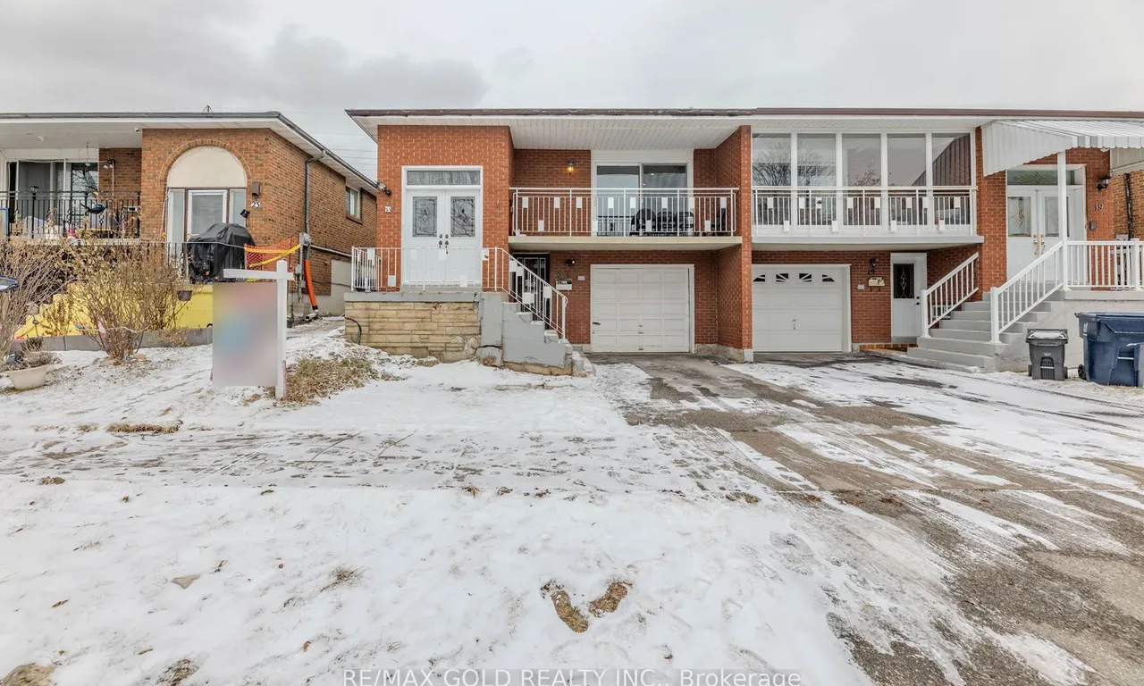 21 Channing Pl, Toronto, ON M9V 4M6